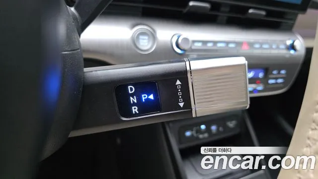 Hyundai Kona — Фото автомобиля 12