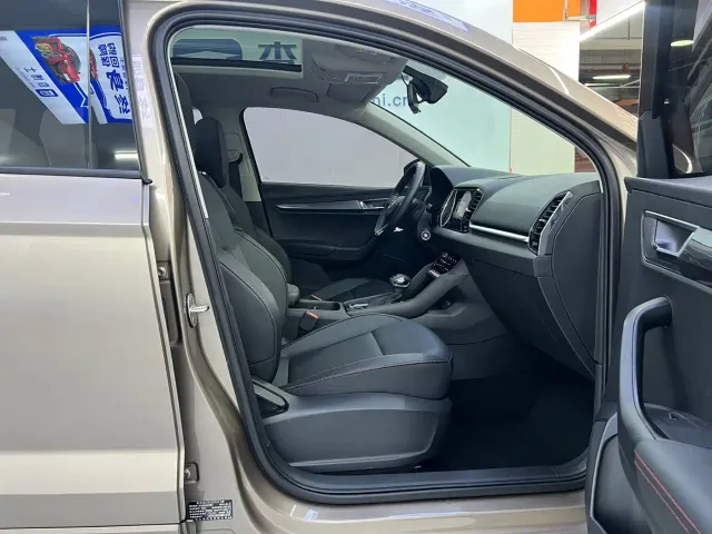 Skoda Karoq — Фото автомобиля 22