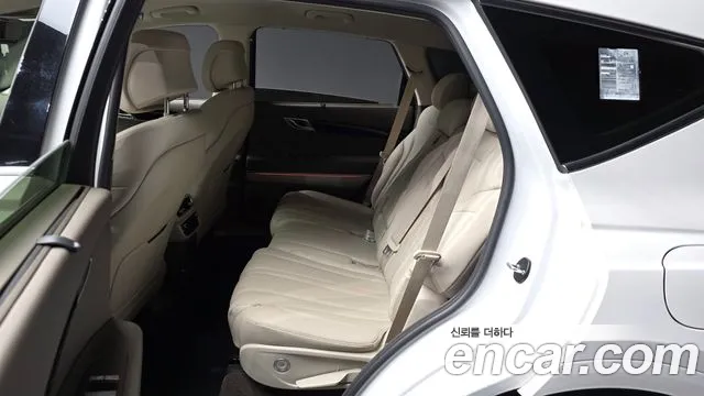Genesis GV80 — Фото автомобиля 15