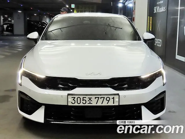 Kia K5 Новый K5 3 поколение 2.0 LPi(Для проката) — Фото автомобиля 3