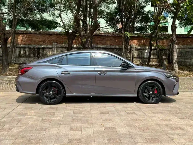 MG 5 Scorpio — Фото автомобиля 4