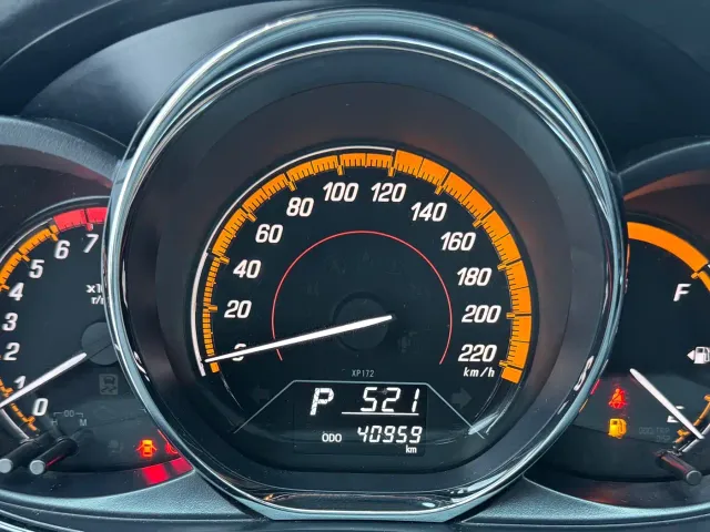 Toyota YARiS L Zhi Xuan — Фото автомобиля 16