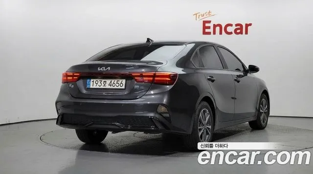 Kia K3 Generation 2 — Фото автомобиля 2