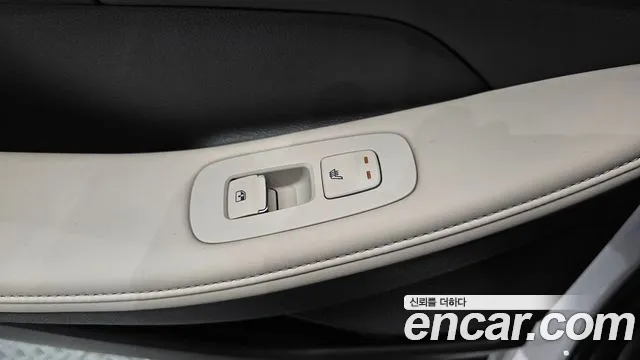 Hyundai Sonata Inspiration — Фото автомобиля 19