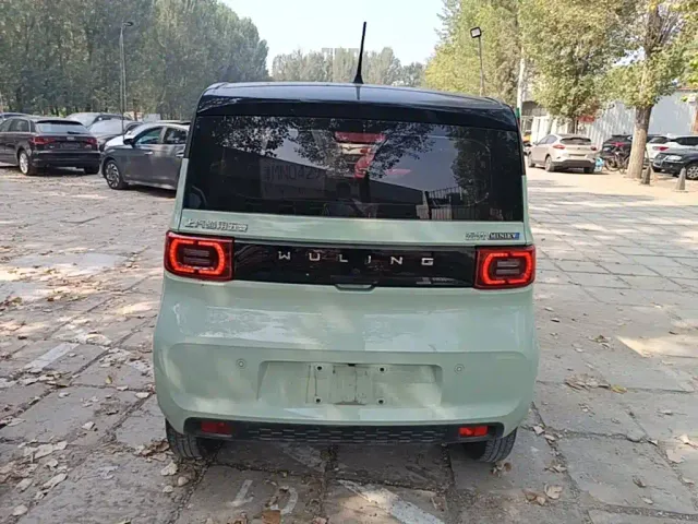 Wuling Hongguang Mini EV — Фото автомобиля 5