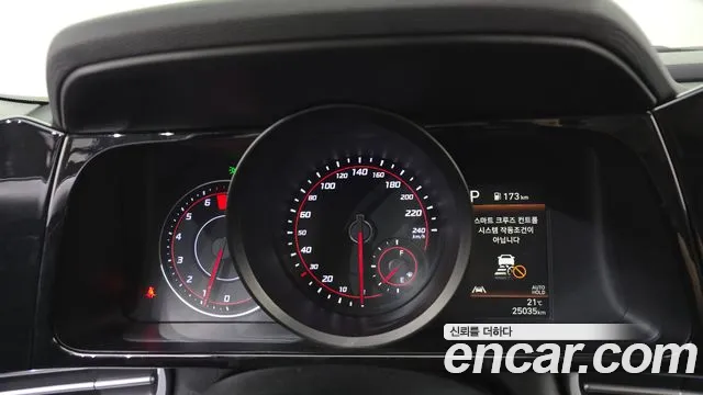 Hyundai Avante CN7 — Фото автомобиля 8