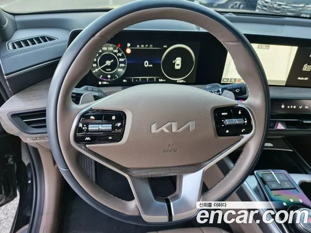 Kia K8 — Фото автомобиля 15