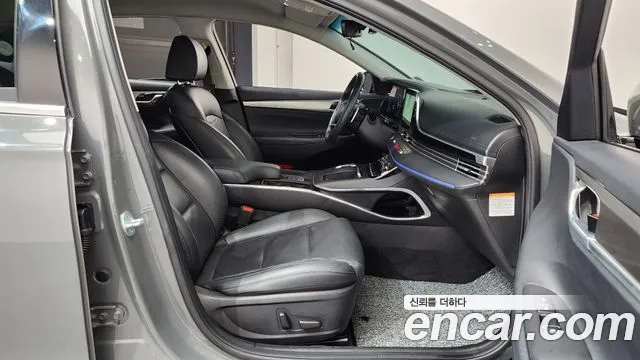 Hyundai Grandeur — Фото автомобиля 24