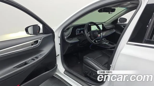 Hyundai Grandeur Grandeur (New) — Фото автомобиля 14