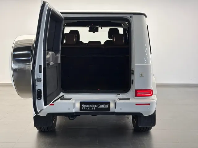 Mercedes-Benz G-Class — Фото автомобиля 20
