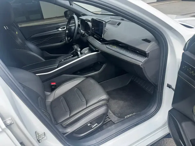 Geely Xingrui — Фото автомобиля 9