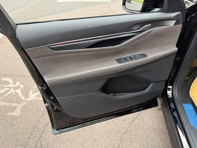 Ford Edge — Фото автомобиля 6
