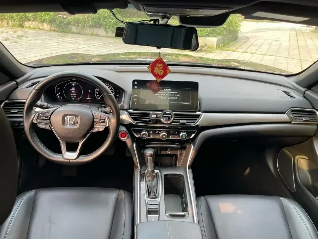 Honda Inspire — Фото автомобиля 10