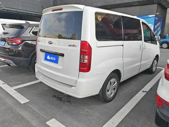 JAC Refine M3 — Фото автомобиля 3