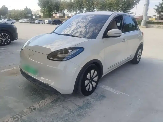 Фотография автомобиля — Wuling Bingo