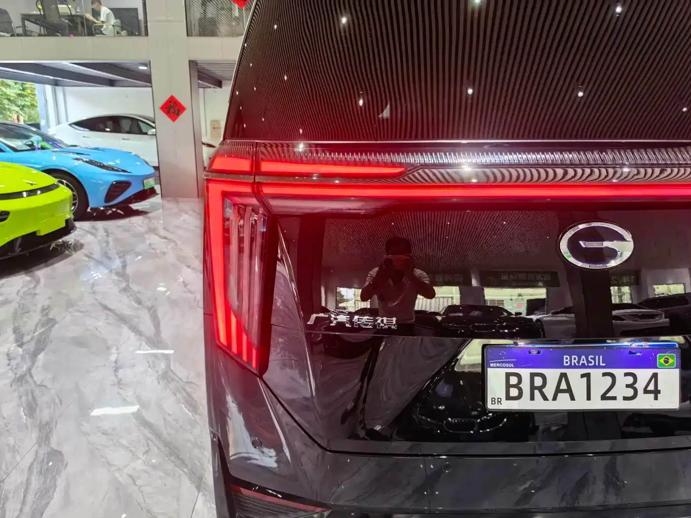 GAC Trumpchi Trumpchi M8 2023 Master Series Dual Hybrid Flagship Edition — Фото автомобиля 30