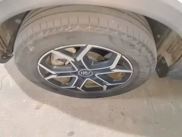 BYD Yuan Pro — Фото автомобиля 22