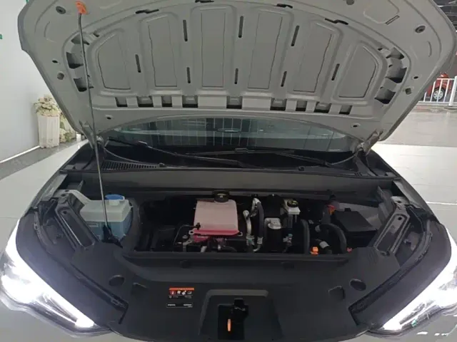 Geely Galaxy E5 — Фото автомобиля 19