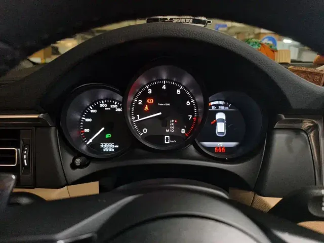 Porsche Macan — Фото автомобиля 7