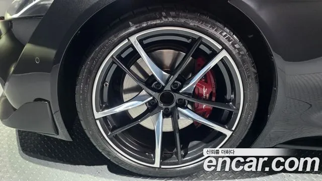 Toyota Supra 5th Gen — Фото автомобиля 5
