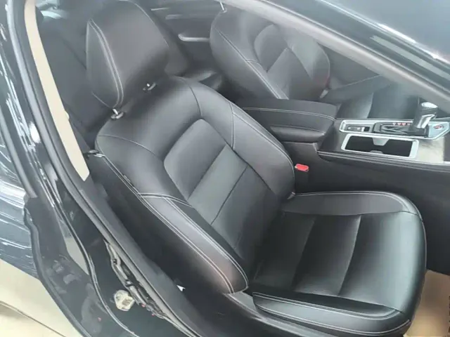 Nissan Teana — Фото автомобиля 24