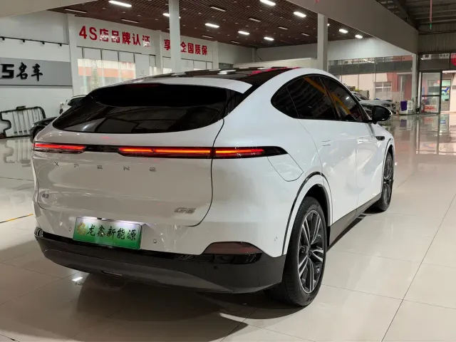 Xpeng G6 — Фото автомобиля 6