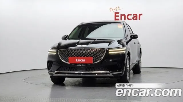 Genesis GV70 — Фото автомобиля 3