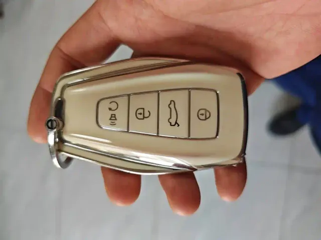 Geely ICON — Фото автомобиля 8