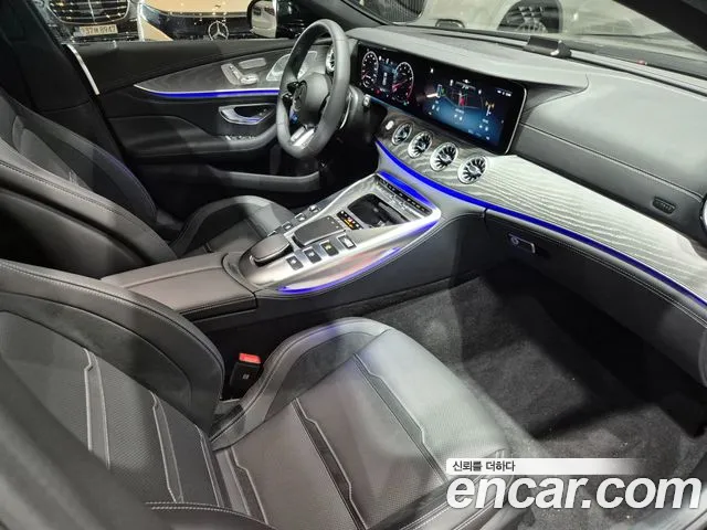 Mercedes-Benz AMG GT 4 двери 43 4MATIC+ — Фото автомобиля 17