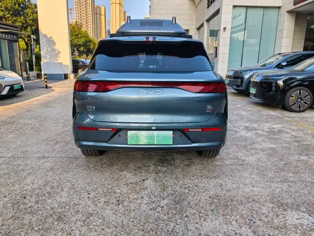 BYD Tang L — Фото автомобиля 11