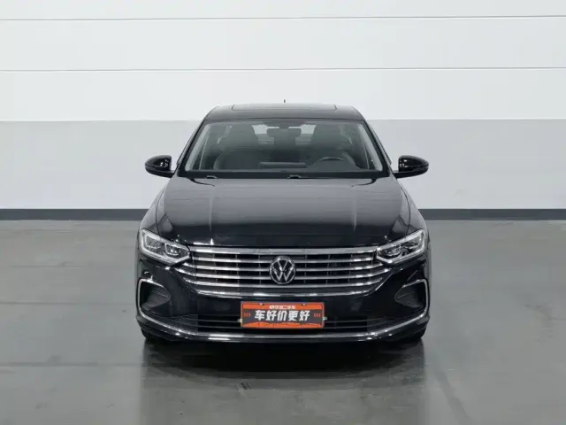 Volkswagen Lavida — Фото автомобиля 3