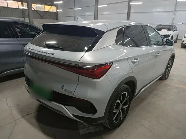 BYD Yuan PLUS — Фото автомобиля 6