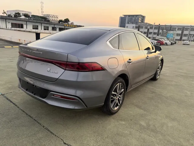 BYD Qin PLUS — Фото автомобиля 5