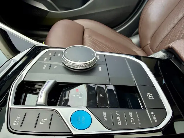 BMW i3 — Фото автомобиля 15