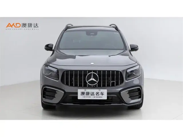 Mercedes-Benz GLB AMG — Фото автомобиля 2