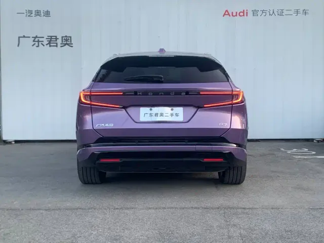 Honda GAC P7 — Фото автомобиля 5