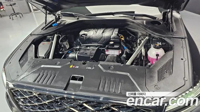 Genesis GV70 2.5T Бензин 2WD — Фото автомобиля 6