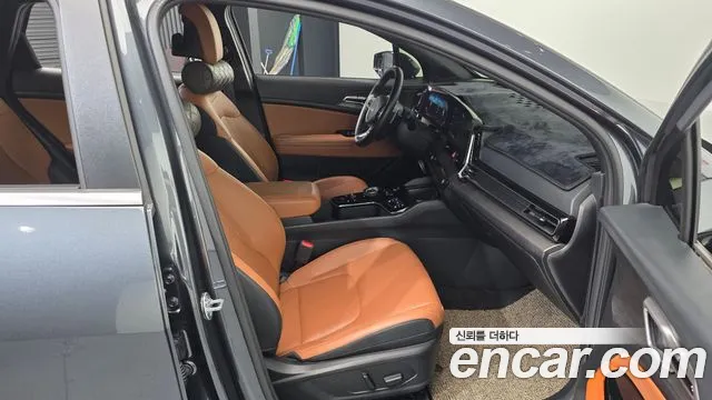 Kia Sportage Sportage 5-е поколение Бензин 1.6 турбо 2WD — Фото автомобиля 11