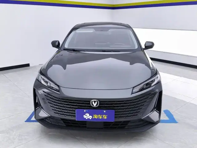 Changan Lamore — Фото автомобиля 2