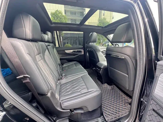 GAC Trumpchi GS8 — Фото автомобиля 7