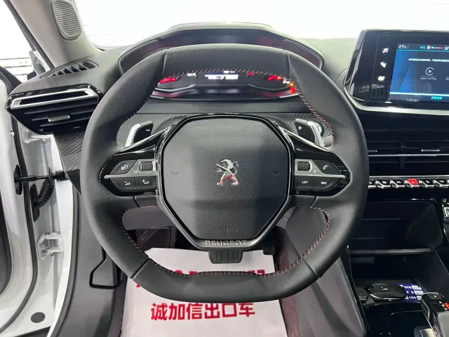 Peugeot 2008 — Фото автомобиля 15