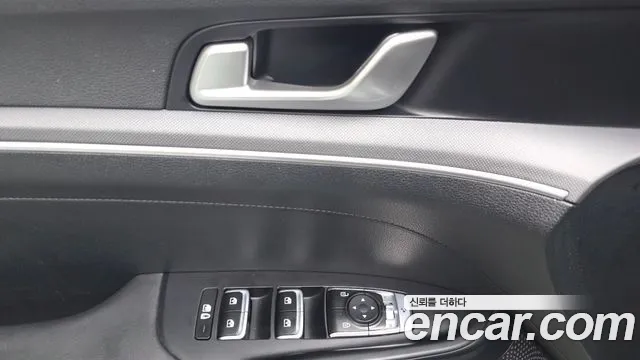 Kia K5 Prestige — Фото автомобиля 25