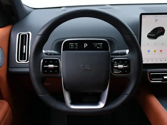 Li Auto L8 — Фото автомобиля 9