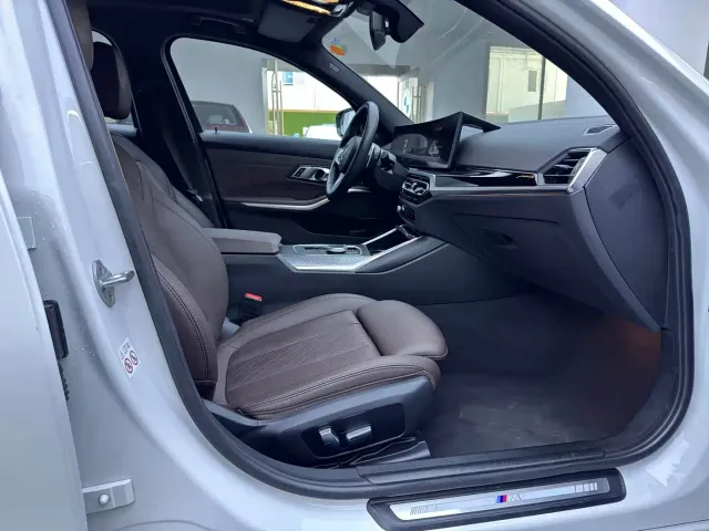 BMW 3 Series — Фото автомобиля 16