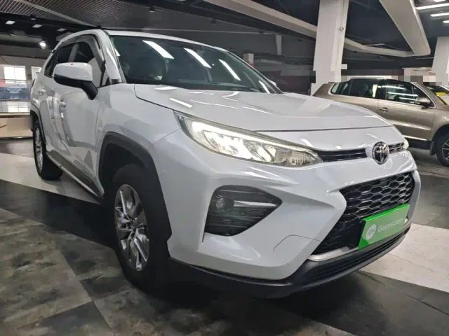Toyota Wildlander — Фото автомобиля 3