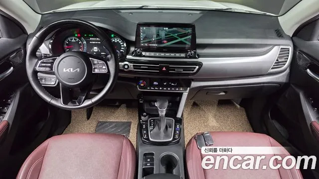 Kia Seltos — Фото автомобиля 10