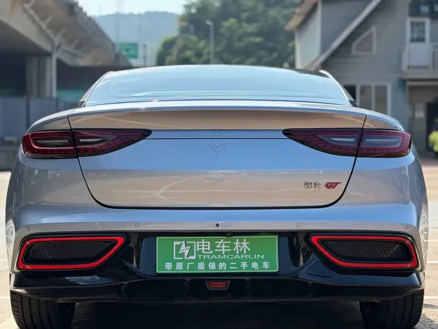 Hozon Neta GT — Фото автомобиля 18