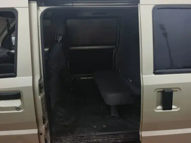 Wuling Rongguang — Фото автомобиля 11