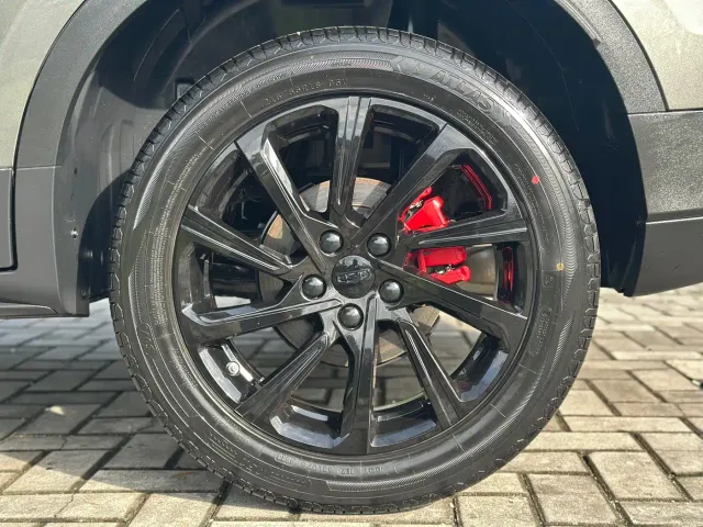 Geely Binyue — Фото автомобиля 11