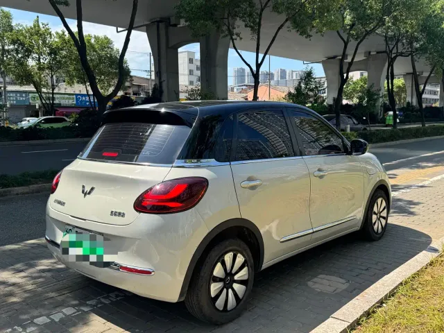 Wuling Bingo — Фото автомобиля 15